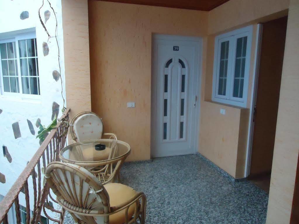 La Fonda Aeropuerto Vakantiehuis Ingenio
